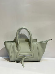 Gucci Handbag – Elegant Designer Style for Everyday Sophistication
