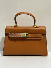 Bag 8 – Stylish & Versatile Everyday Fashion Bag