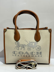 Armani Exchange Bag – Premium & Sophisticated Everyday Fashion Bag