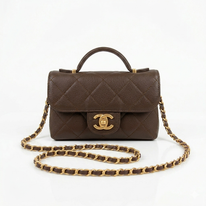 Elegant Quilted Ladies Crossbody Bag – Chanel Paris