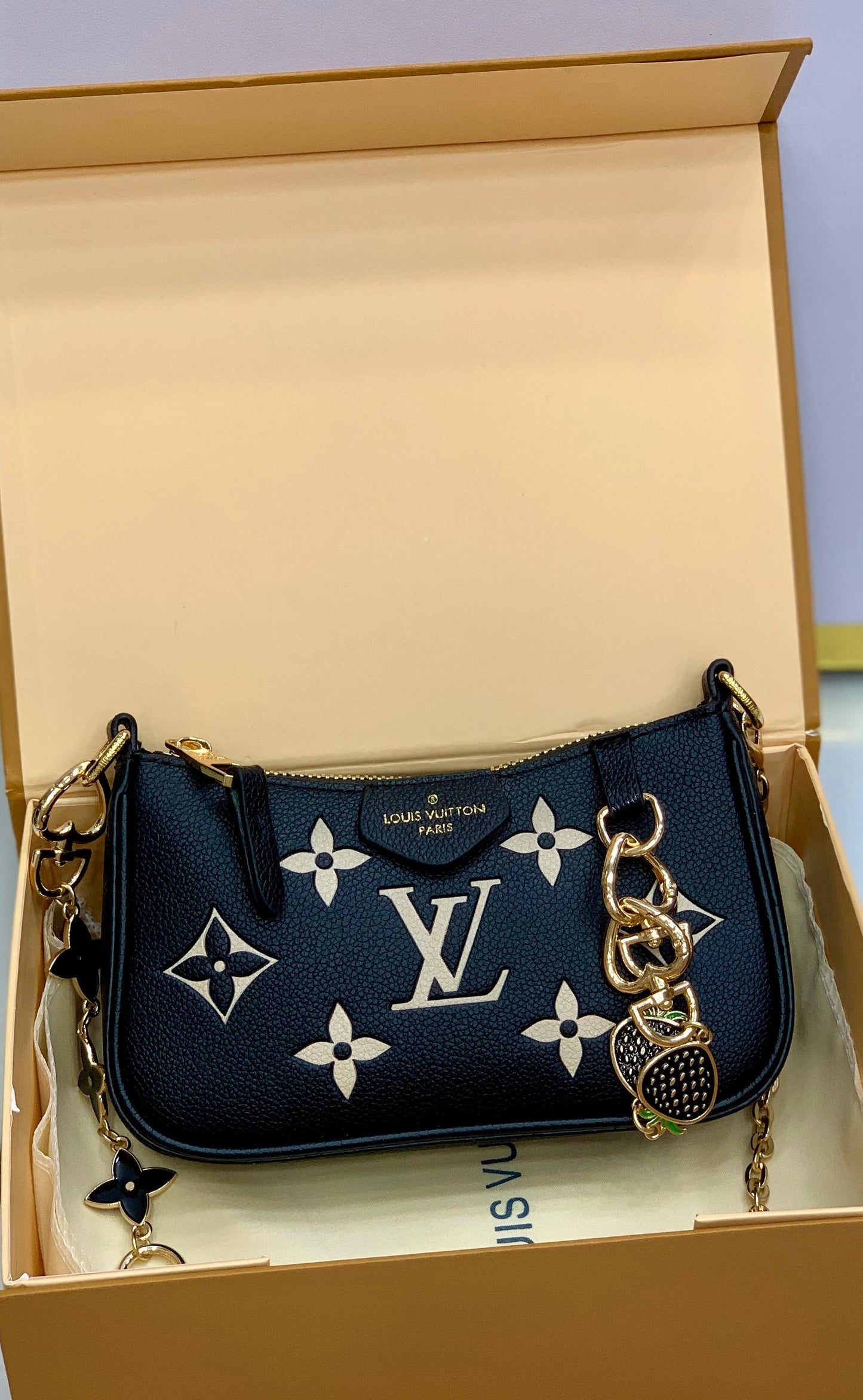 LV Mini Shoulder Bag – Premium Chain Crossbody