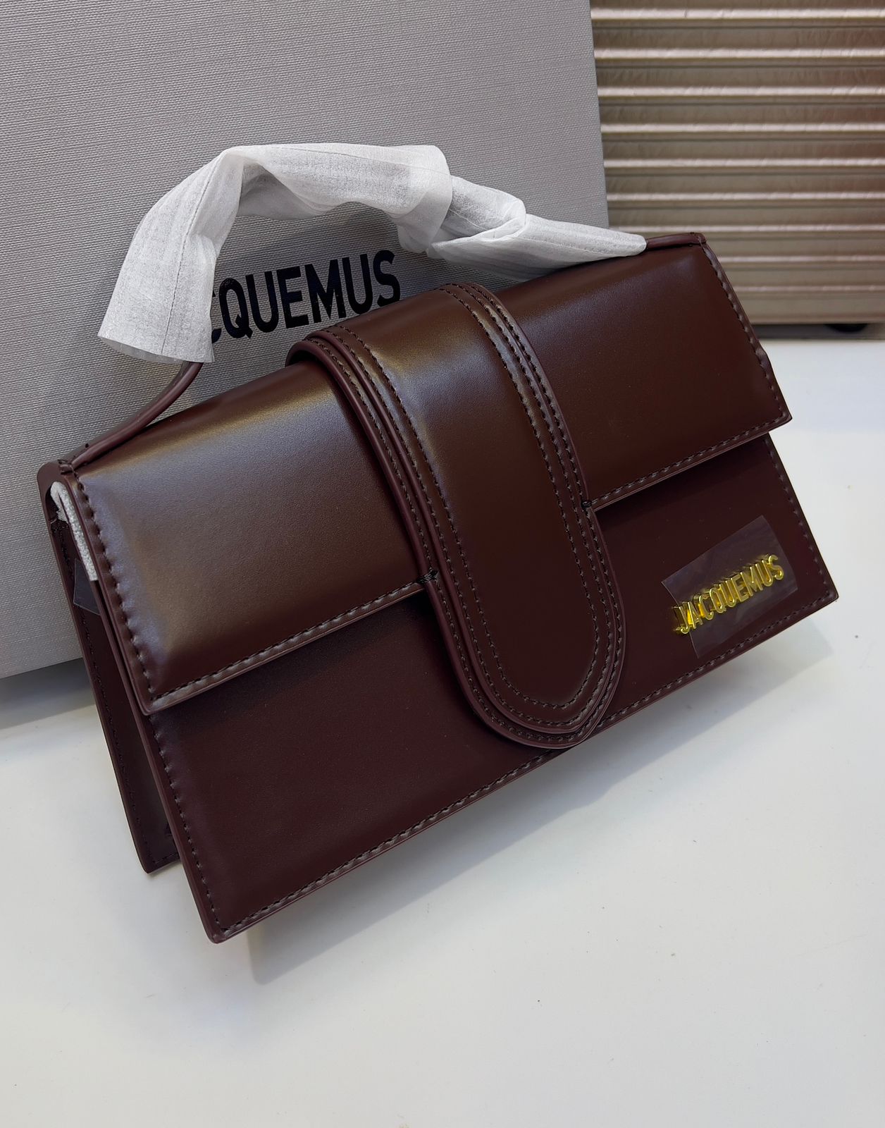 Minimal Luxe Flap Shoulder Bag – Elegant Structured Handbag