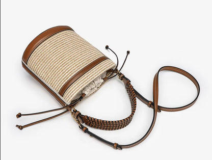 Elegant Woven Bucket Bag – Premium Summer Style Handbag