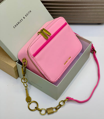 Boxy Dual-Zip Crossbody Bag – Charles & Keith