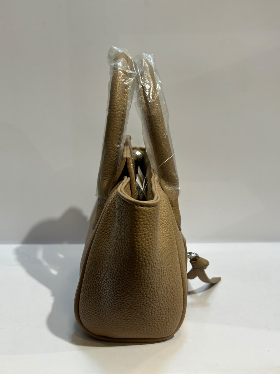 Gucci Handbag – Elegant Designer Style for Everyday Sophistication