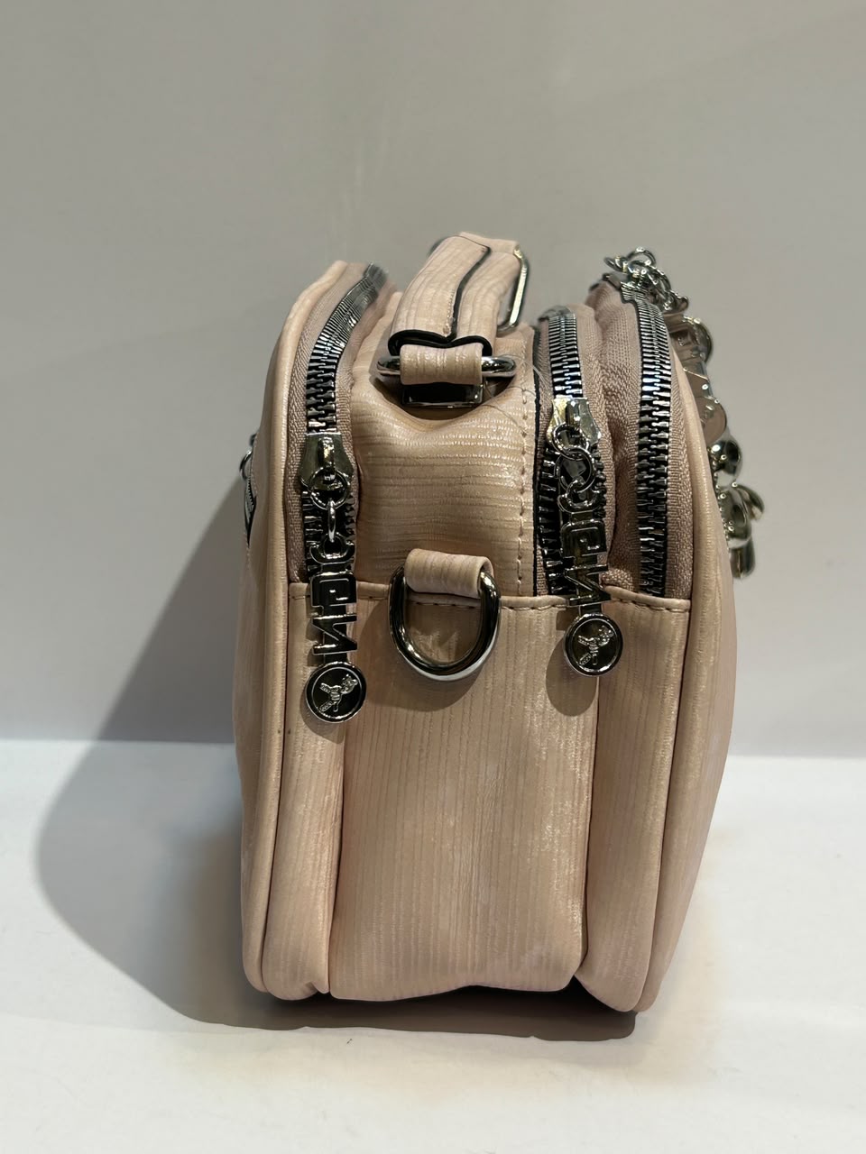 Cross Bag – Stylish & Versatile Everyday Fashion Bag