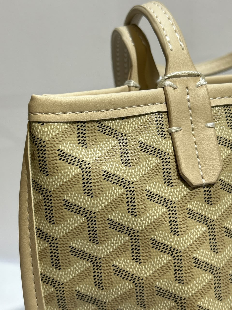 Goyard 29 Bag – Elegant & Sophisticated Designer-Style Handbag