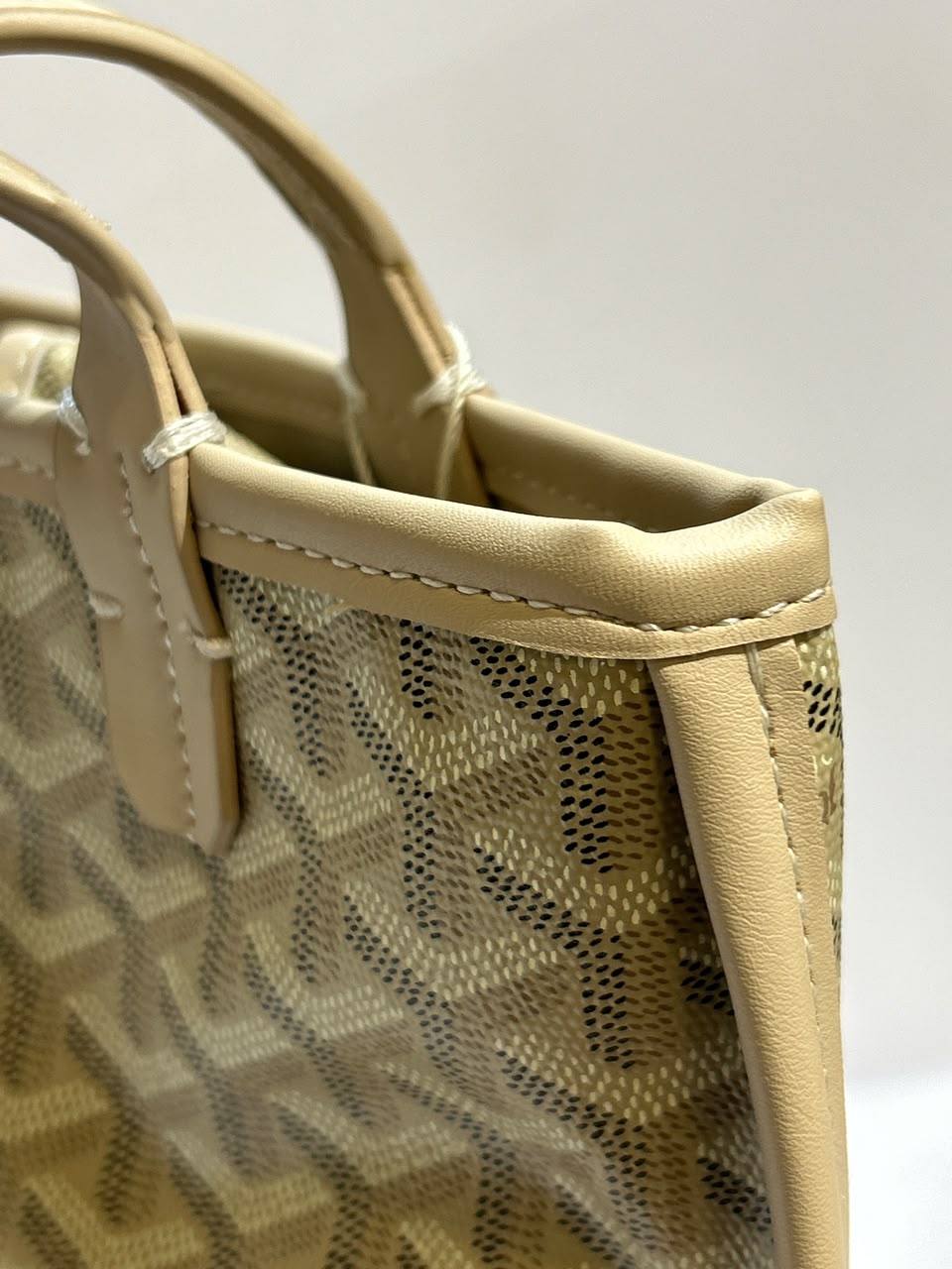 Goyard 29 Bag – Elegant & Sophisticated Designer-Style Handbag