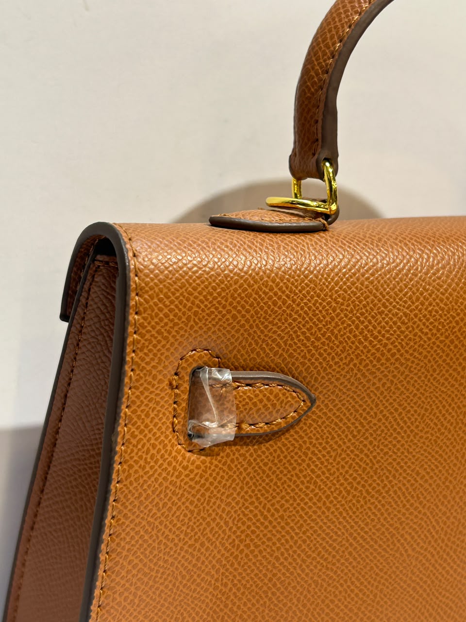 Bag 8 – Stylish & Versatile Everyday Fashion Bag