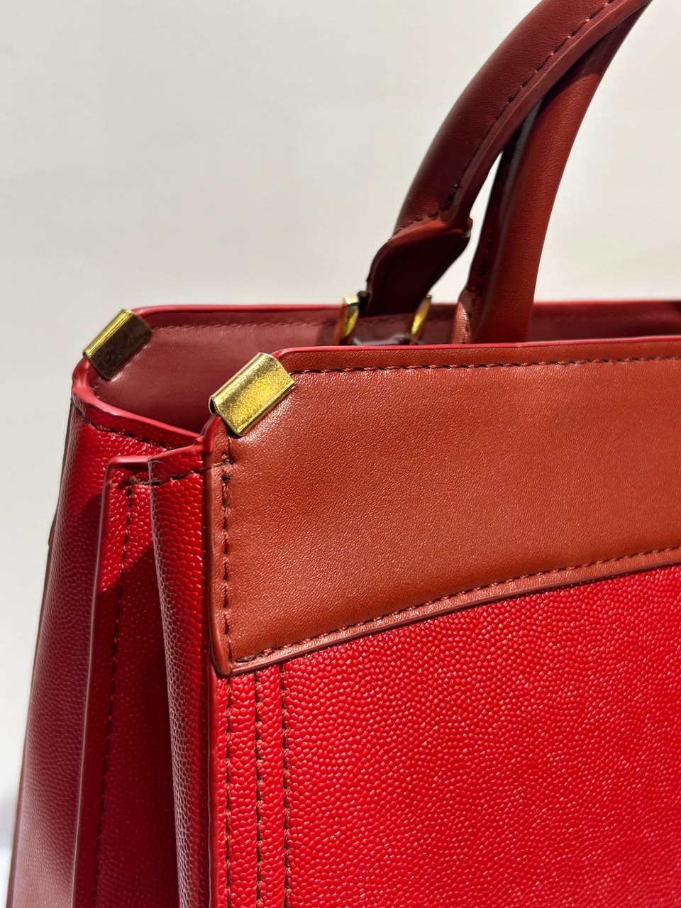 CK 5646 Bag – Modern & Sophisticated Everyday Fashion Bag