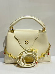 LV B32 Bag – Elegant & Sophisticated Everyday Fashion Bag