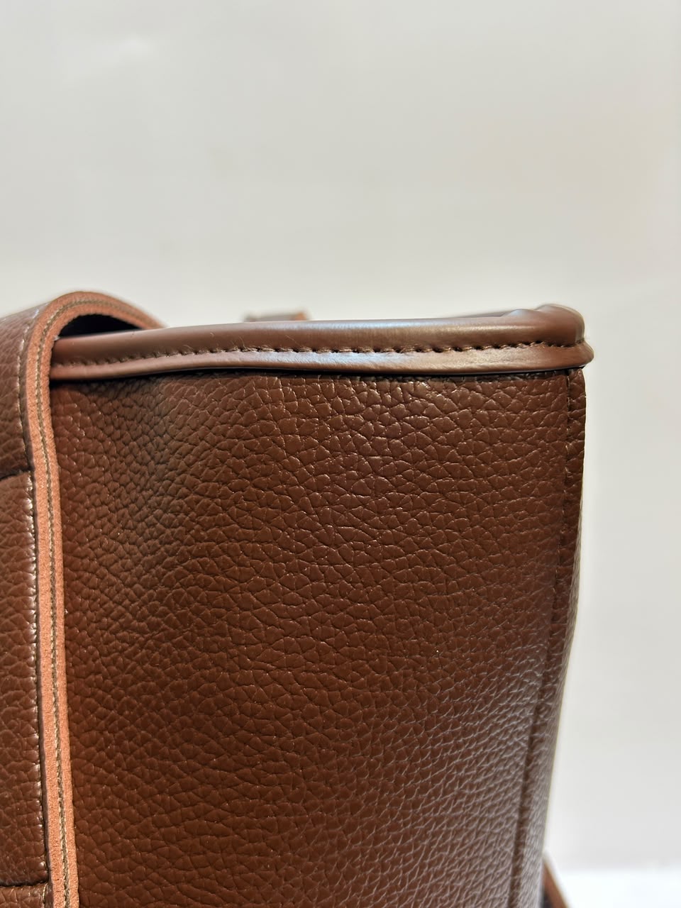 Plain Tote Bag – Simple, Stylish & Versatile Everyday Bag