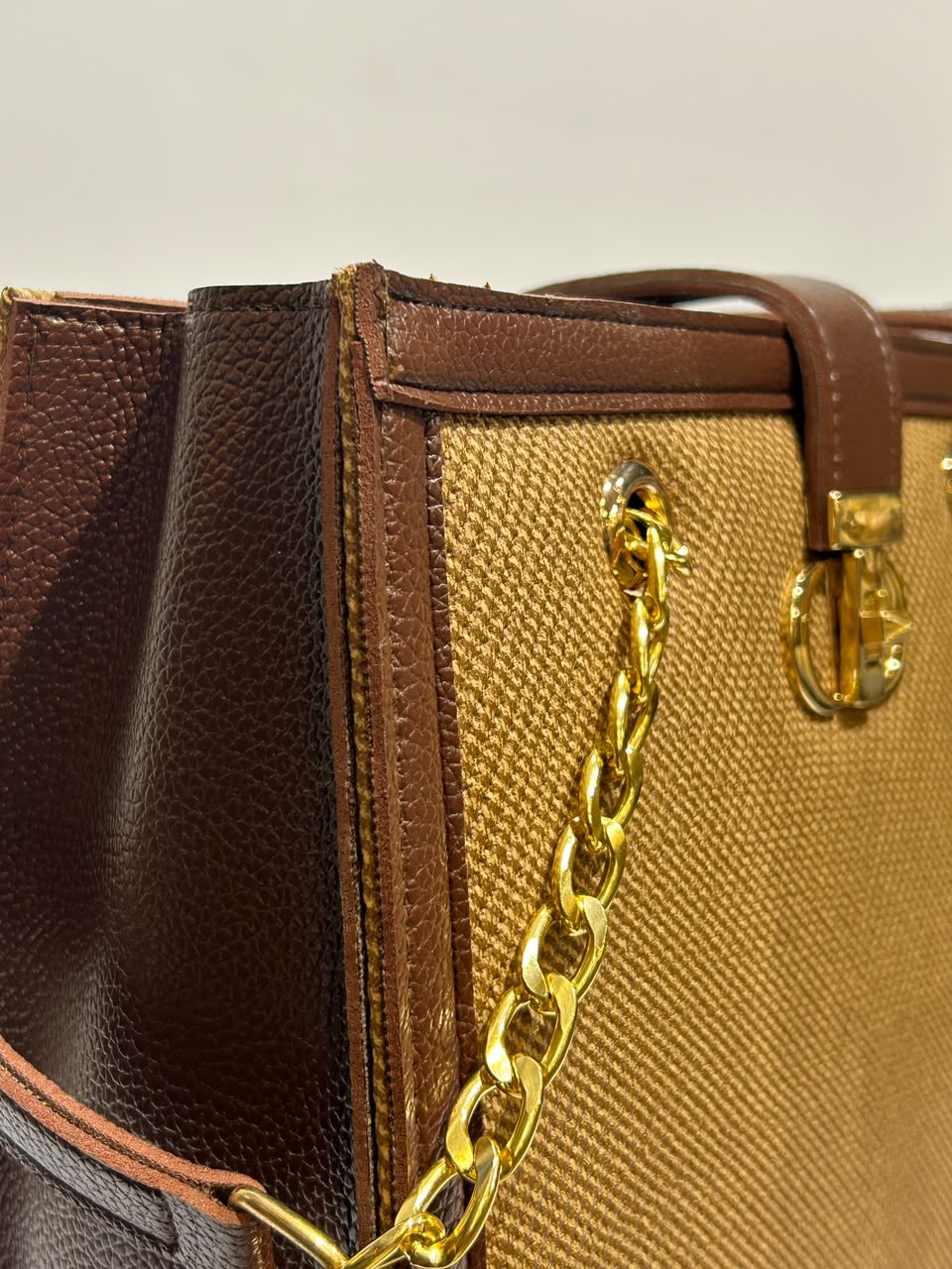 Double Lock Bag – Stylish & Elegant Everyday Fashion Bag