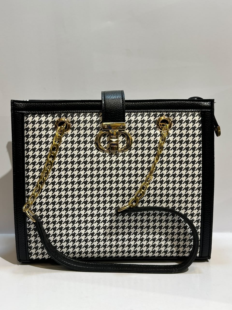 Double Lock Bag – Stylish & Elegant Everyday Fashion Bag
