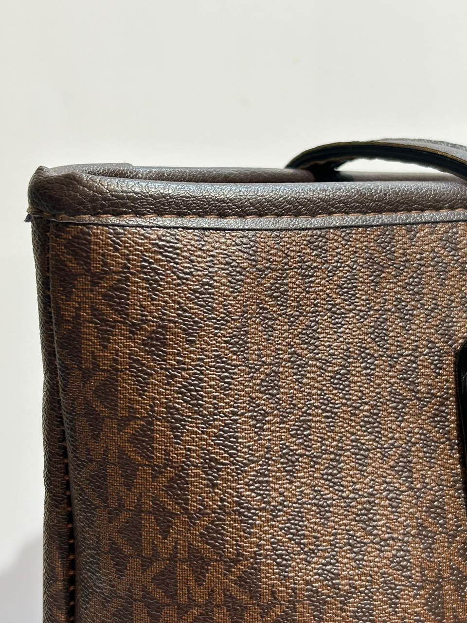 Mini Tote Bag – Stylish, Compact & Versatile Everyday Fashion Bag
