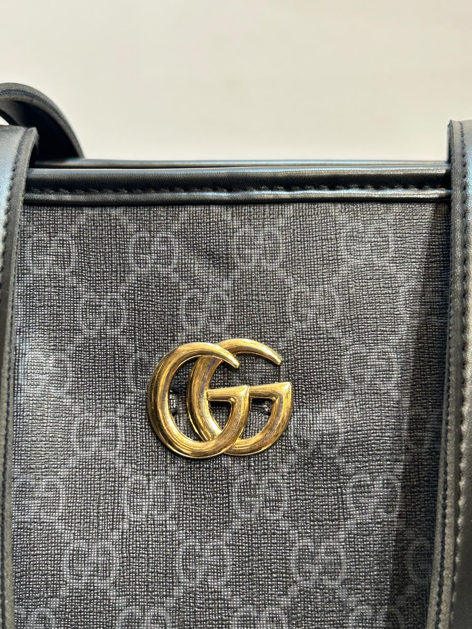 Mid SHO Bag – Stylish & Elegant Everyday Shoulder Bag