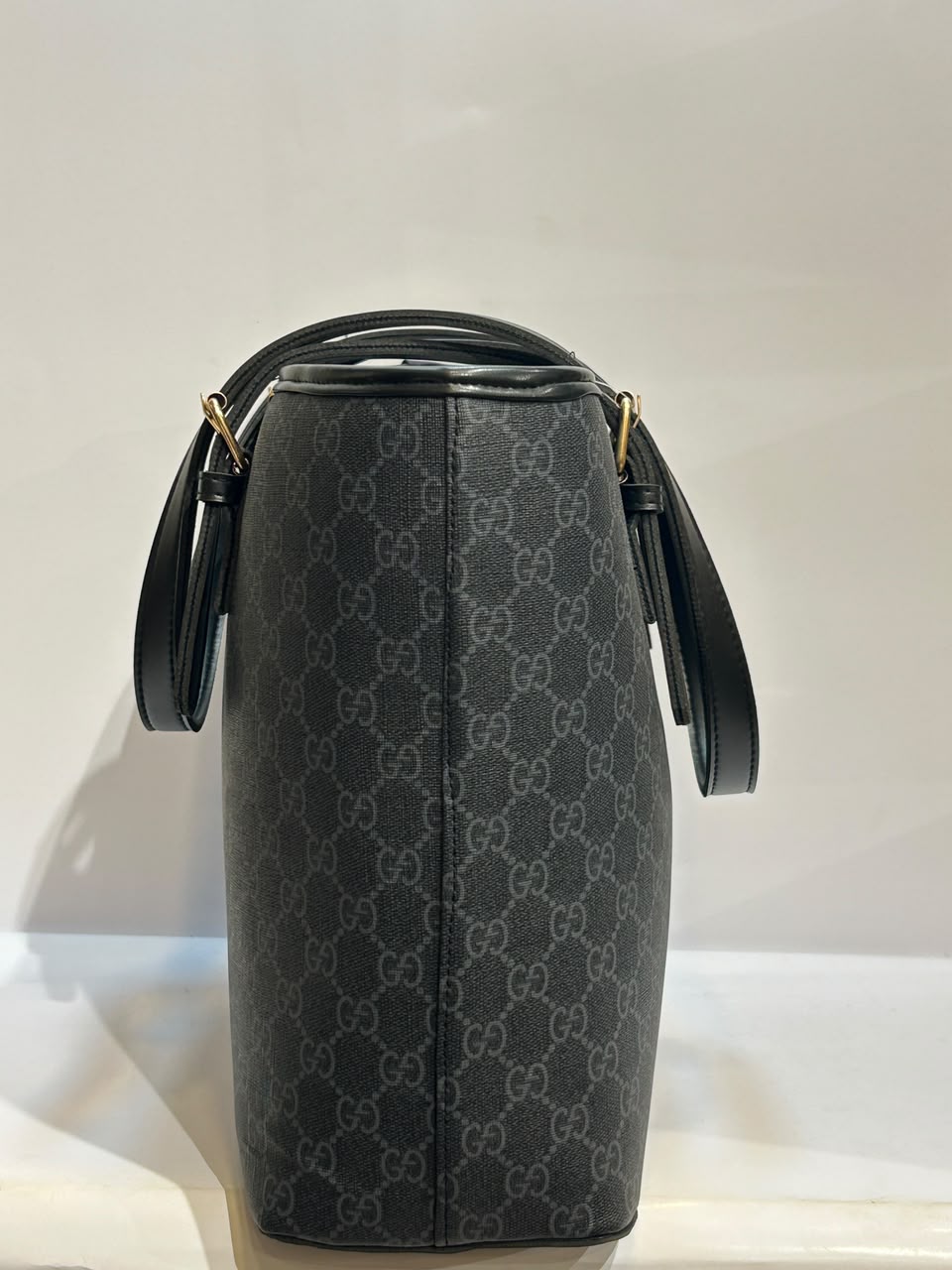 Mid SHO Bag – Stylish & Elegant Everyday Shoulder Bag
