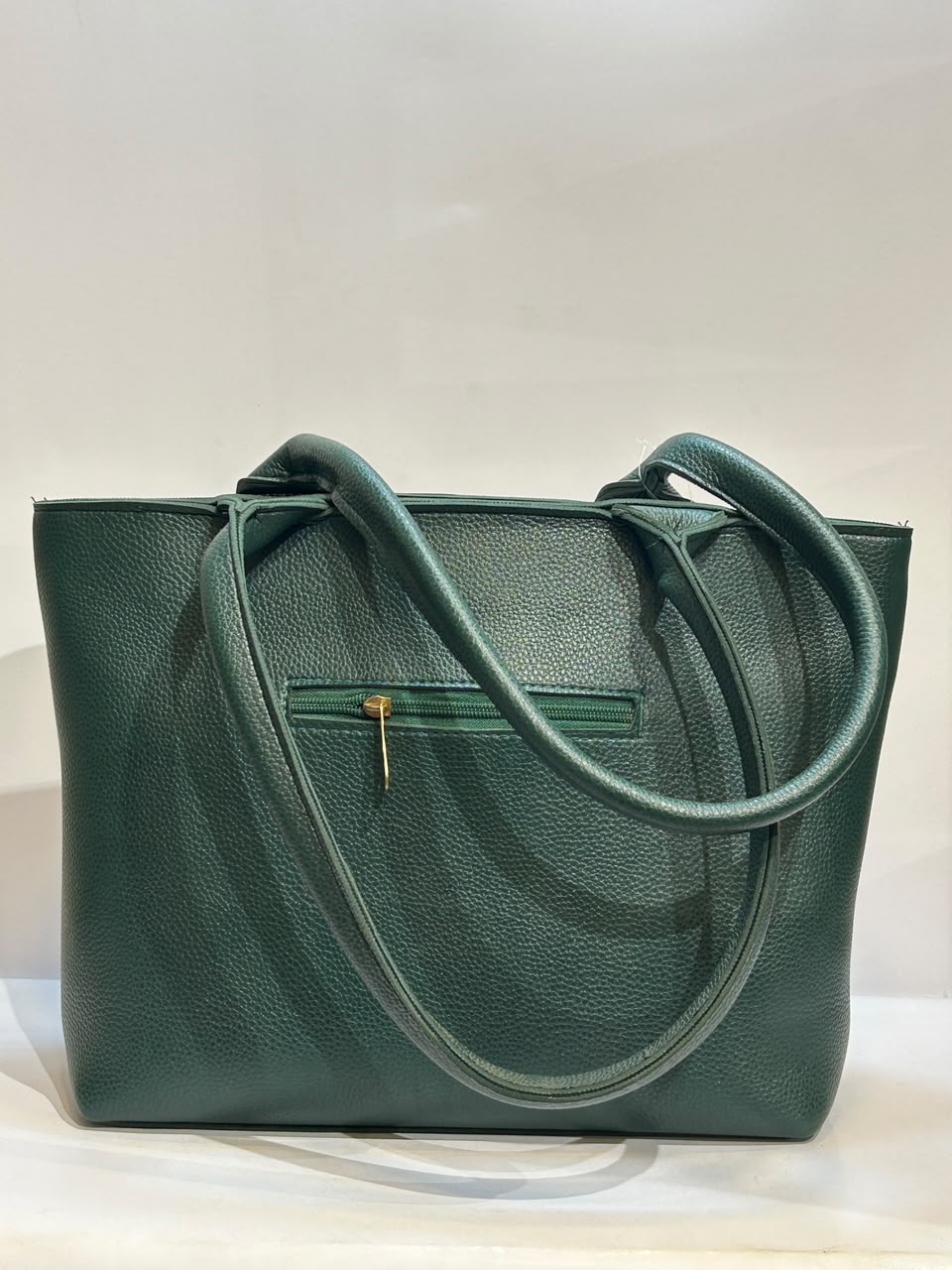 Plain Tote 55 – Simple, Spacious & Versatile Everyday Bag