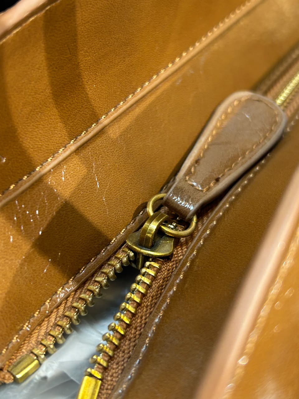 Coach Latest Model Bag – Modern, Elegant & Versatile Fashion Bag