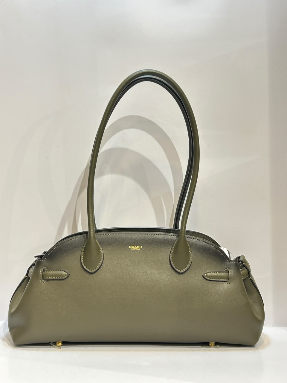 Coach Latest Model Bag – Modern, Elegant & Versatile Fashion Bag