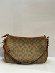 Coach Laurel Shoulder Bag – Elegant & Sophisticated Everyday Fashion Bag