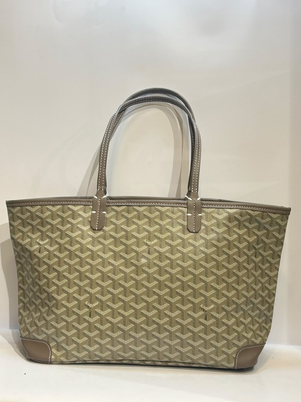 Goyard Bag – Premium, Elegant & Versatile Designer-Style Bag
