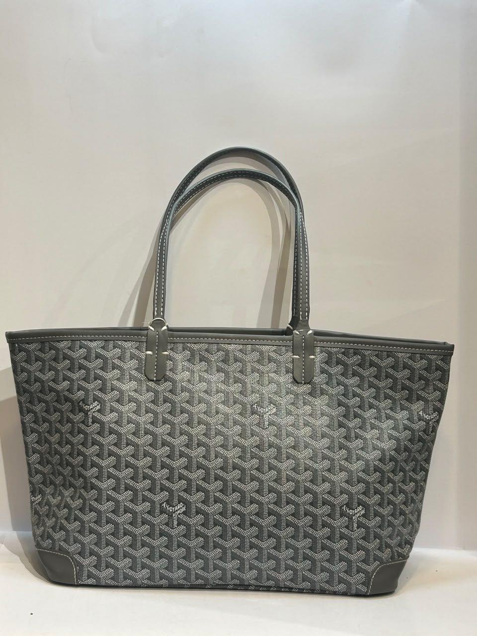 Goyard Bag – Premium, Elegant & Versatile Designer-Style Bag