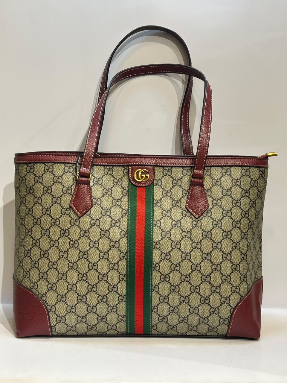 Gucci Bag – Elegant, Stylish & Versatile Designer-Style Bag