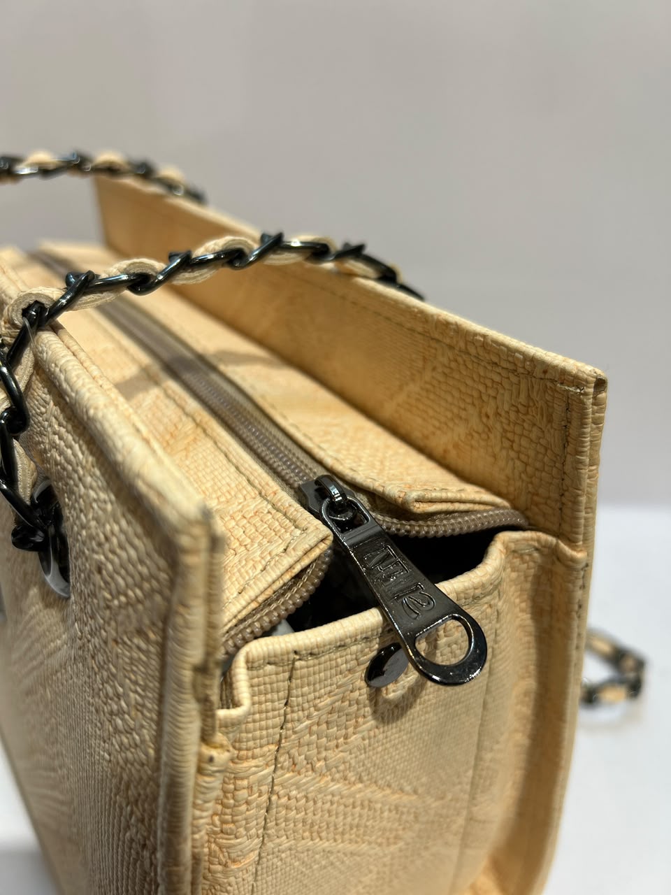 Mini Carry Bag - Stylish Compact Everyday Handbag