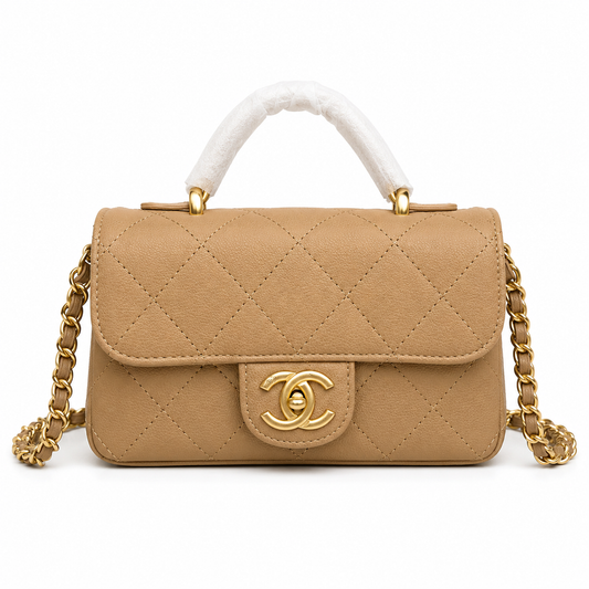 Elegant Quilted Ladies Crossbody Bag – Chanel Paris